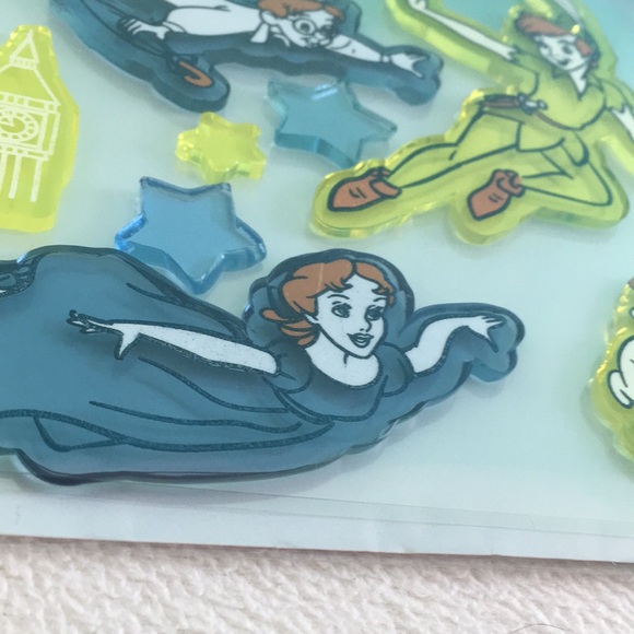 ✨ Disney’s Peter Pan Gel Stickers ✨ - Picture 7 of 8
